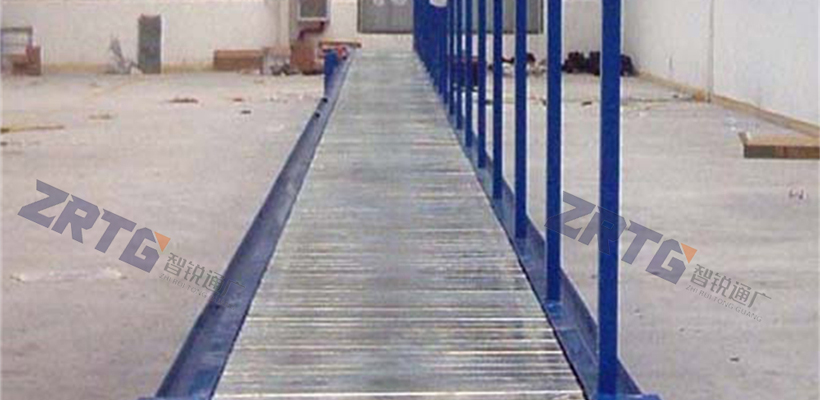 ����װ������