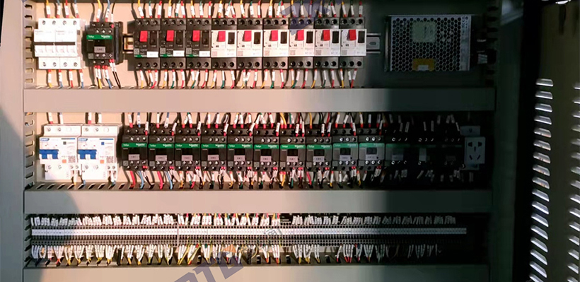 自动化总装线 自动化总装线